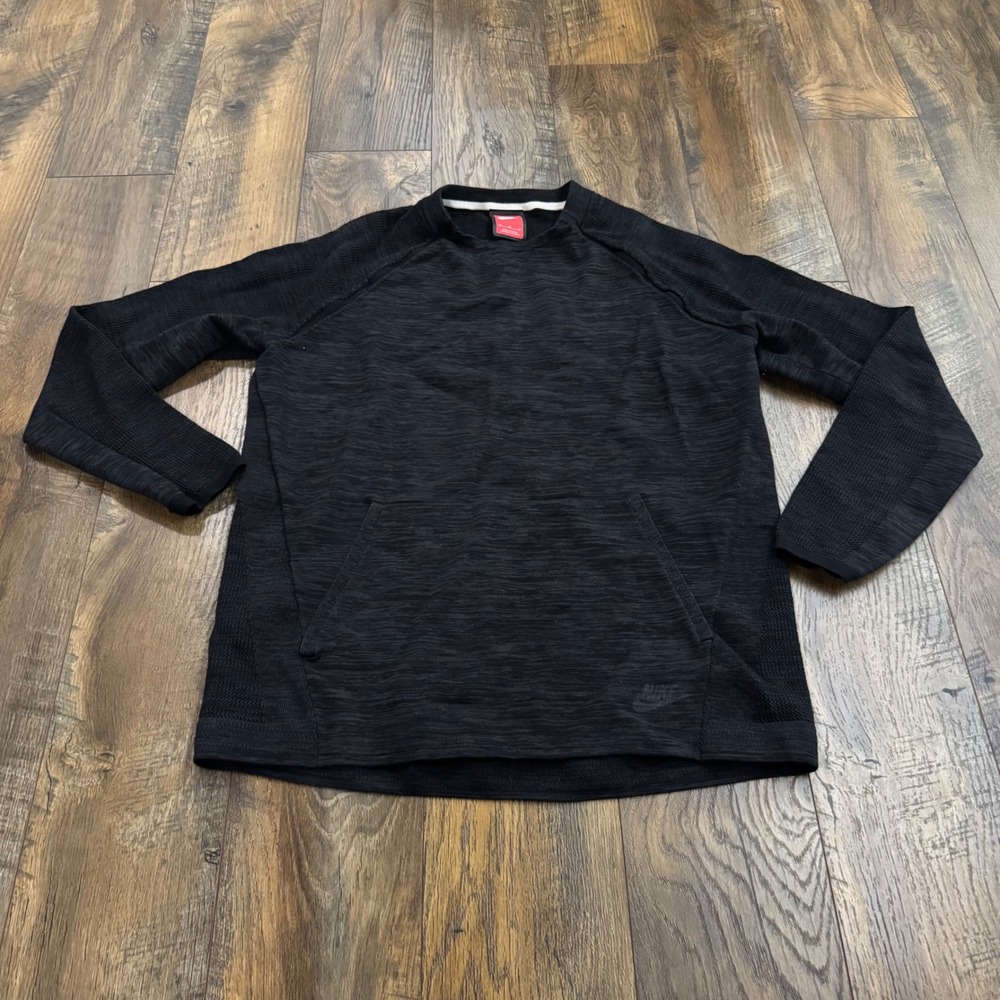 Nike Tech Knit Crewneck Sweater Mens Medium Black Pocket‎ Long Sleeve Gorpcore
